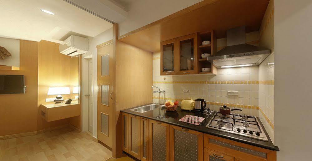 Melange Luxury Service Apartment Bangalore Exterior foto
